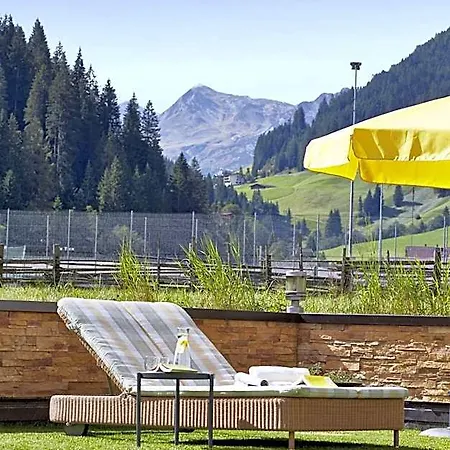 Hotel Auenhotel 4*