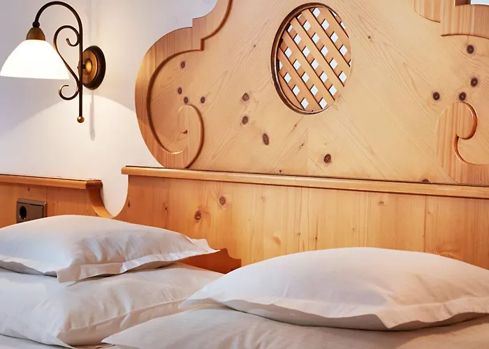 Auenhotel Отель Тукс