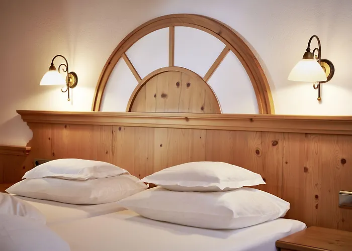 Отель Auenhotel Тукс