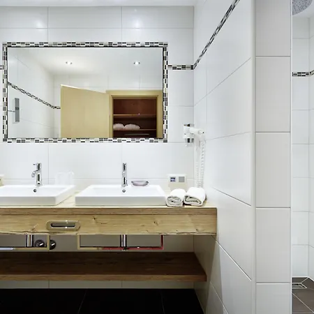 Szálloda Auenhotel 4*